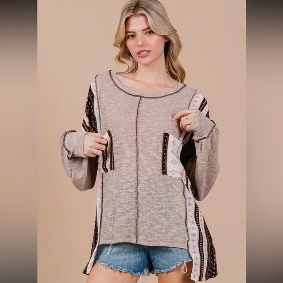 Contrast Boho Round Neck Sweater - Picture 4 of 6